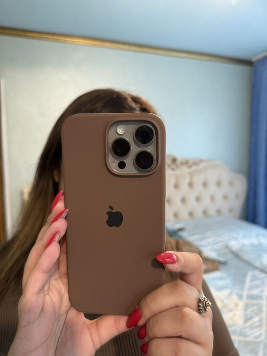 DESERT BRWON IPHONE SILICONE CASE