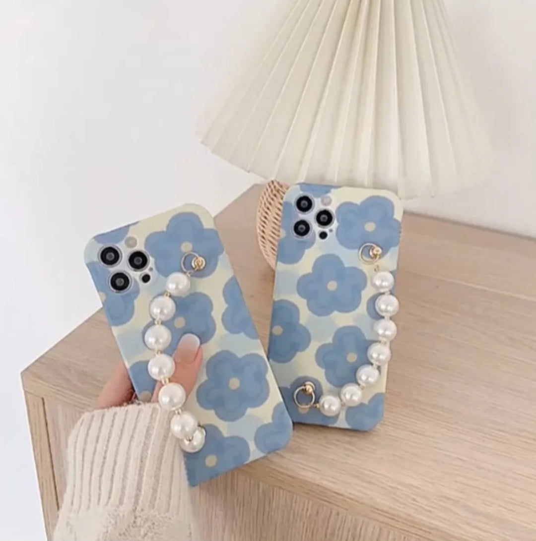Blue Flowers Pearl Chain Cases