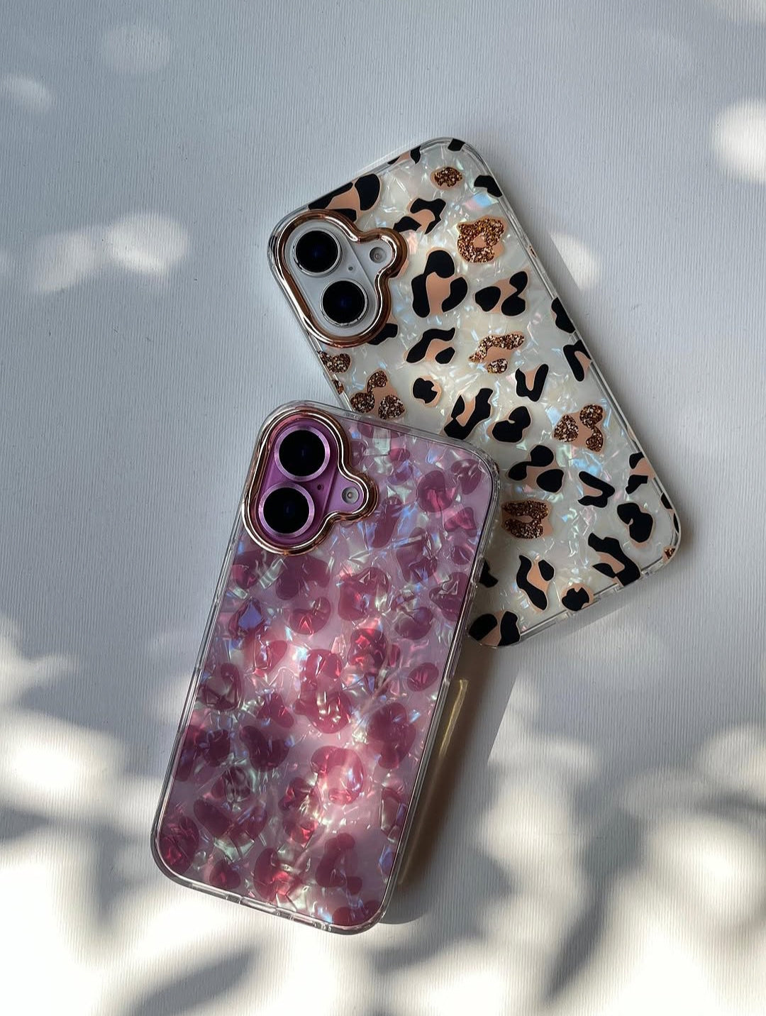 ✨ Golden Leopard Luxe Case “Fierce Style, Luxe Protection.”