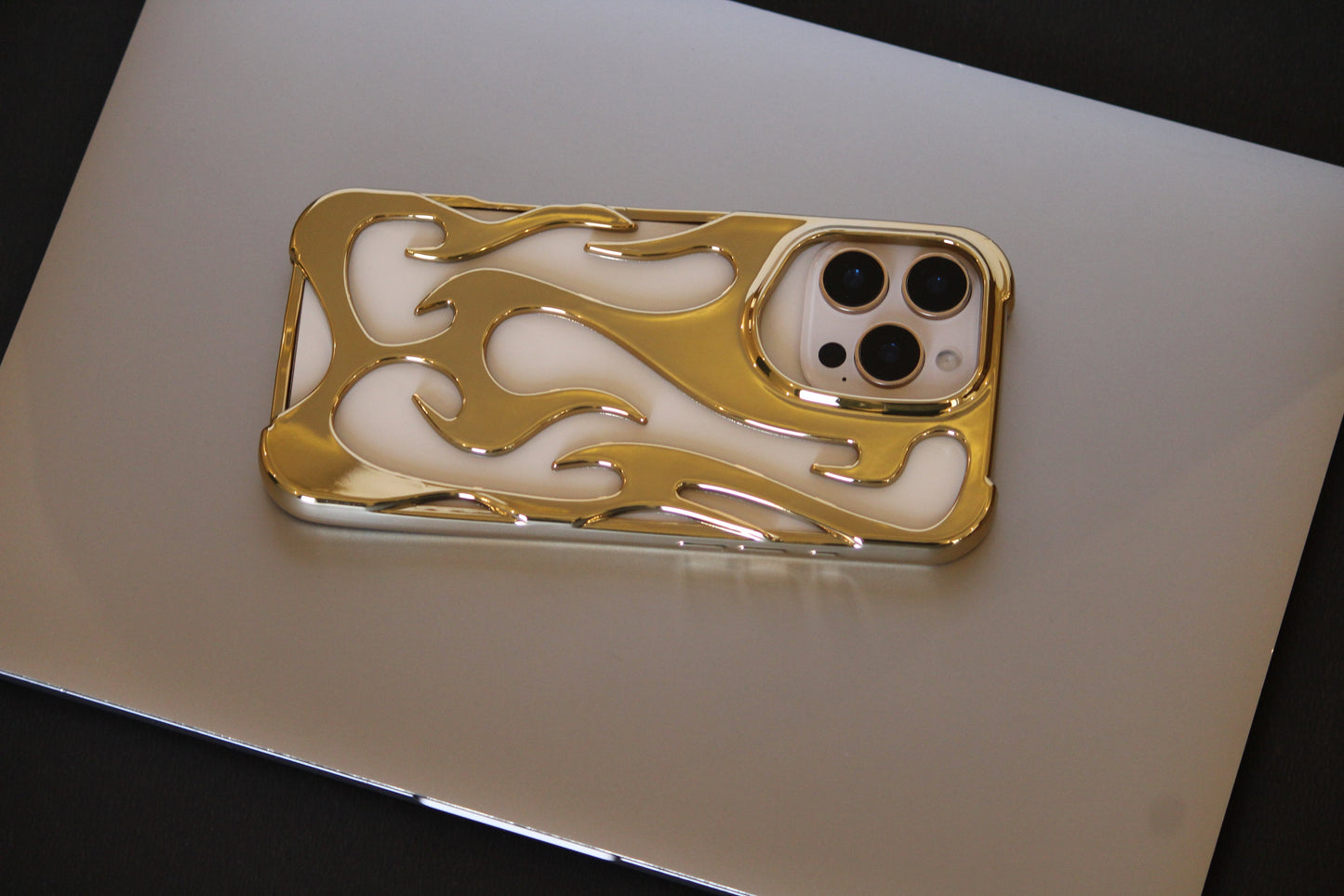 FlameFlex Metal Feel Flexible Shock Proof Case