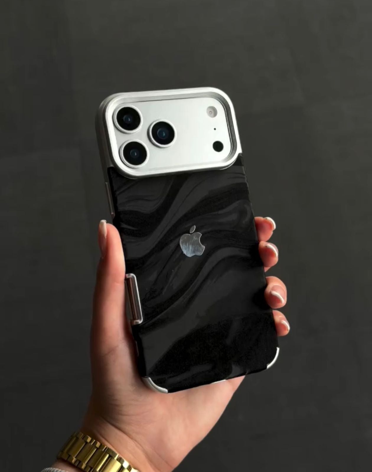 Silk Luxe Velvet Textured Case
