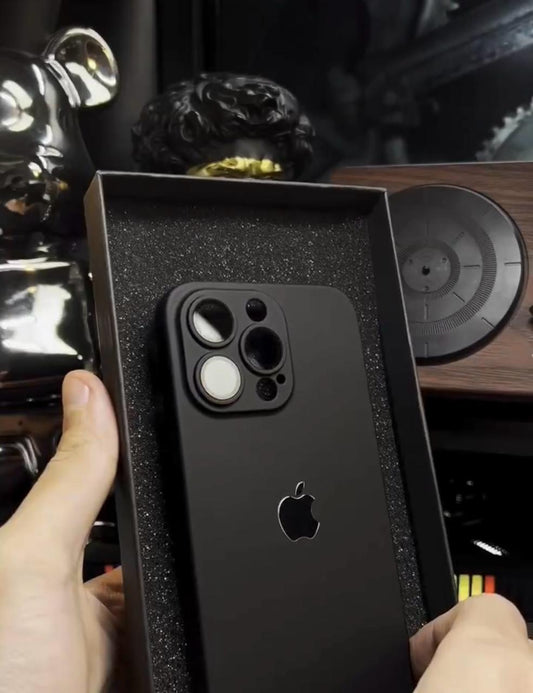 BLACK PC SLIM & SLEEK THIN CASE